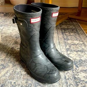 HUNTER Short Rain Boots (leopard print)